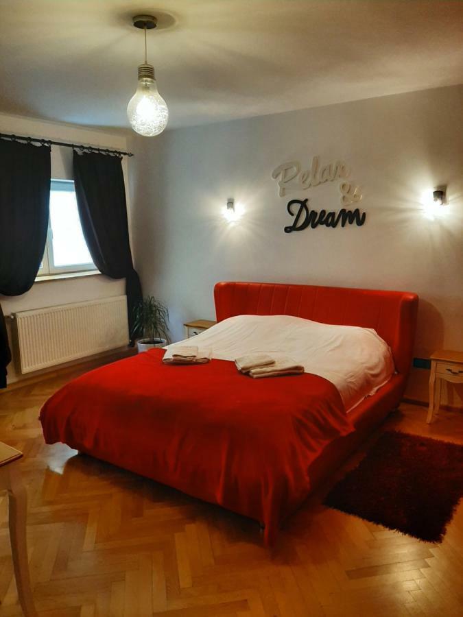 Apartament Luky10 Braszów Zewnętrze zdjęcie