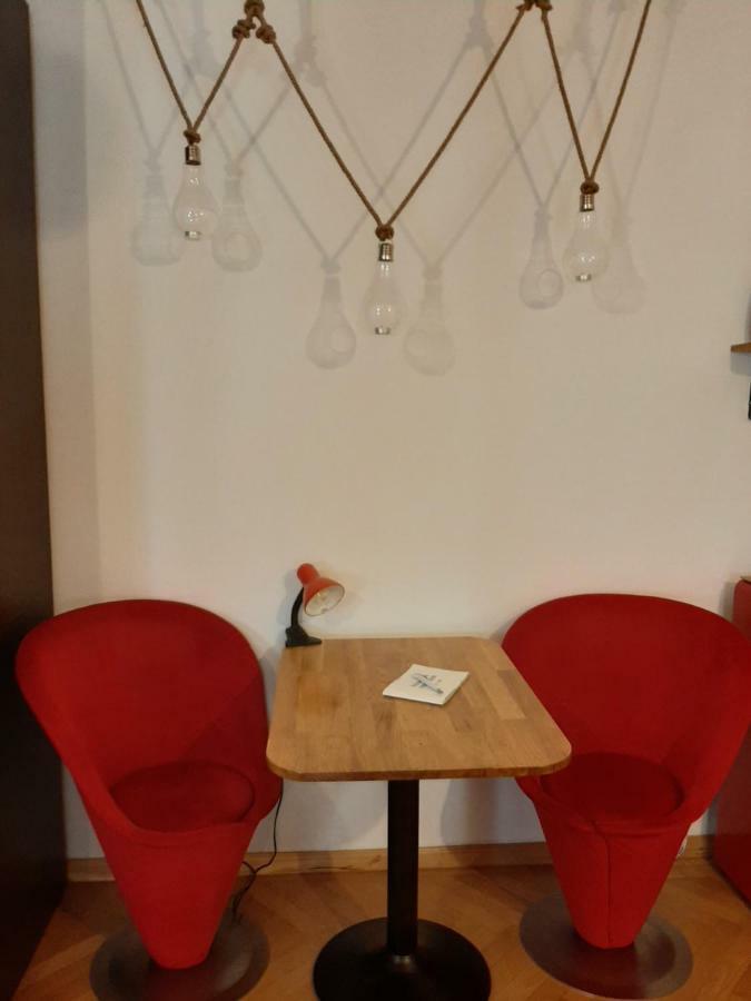 Apartament Luky10 Braszów Zewnętrze zdjęcie