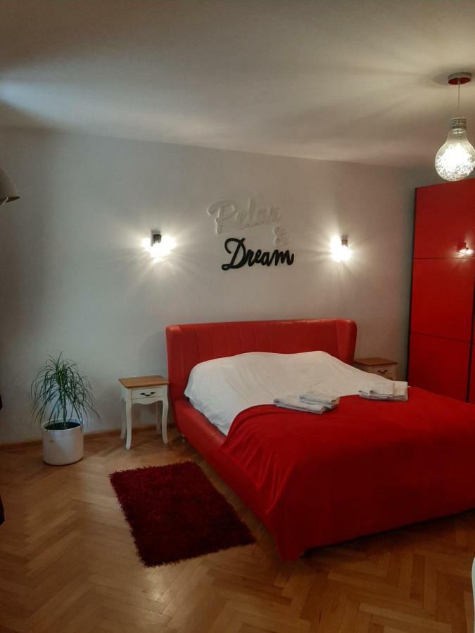 Apartament Luky10 Braszów Zewnętrze zdjęcie